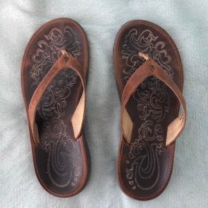 Leather olukai flip flops